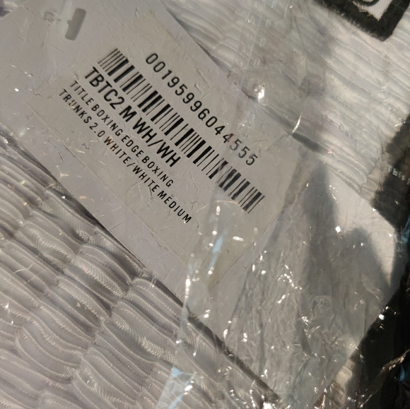 New! TITLE Boxing Edge Boxing Trunks 2.0 - Picture 6 of 7